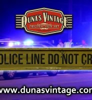 Cartel de Madera POLICE LINE DO NOT CROSS Duna´s Vintage.