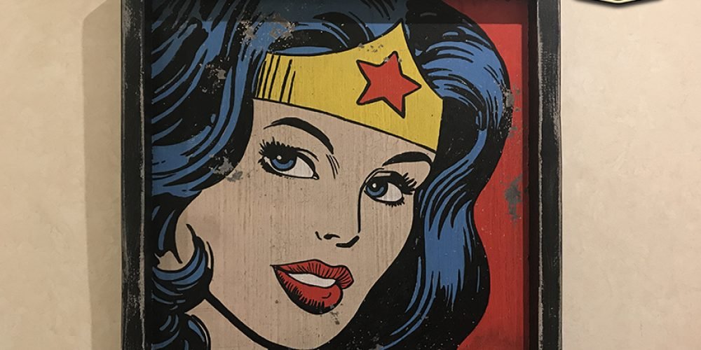 Cartel de Madera Superhéroes Vintage Wonder Woman.